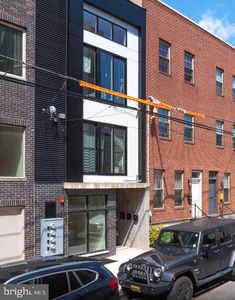848 N 15th St, Philadelphia, PA, 19130