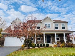 11561 Beacon Ave, Huntley, IL 60142