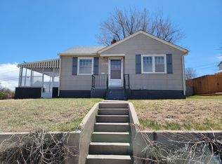 2121 Garrett St, Cheyenne, WY 82001
