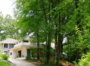 1360 Seminole Dr, Greensboro, NC 27408
