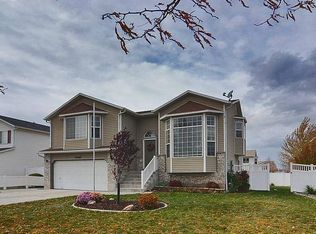2088 S 1550 W, Woods Cross, UT 84087