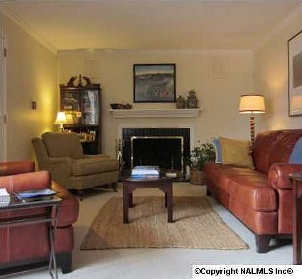 5th image of 3319 Wildwood Dr SE