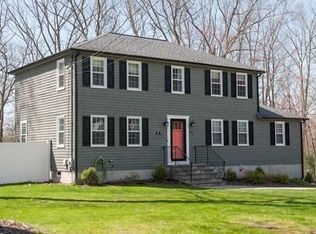 57 Kerry Ln, Northbridge, MA 01534