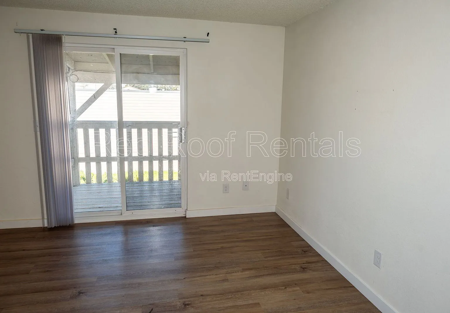 2 bed, 1.0 bath, 700 sqft, $1,395 — Photo 4