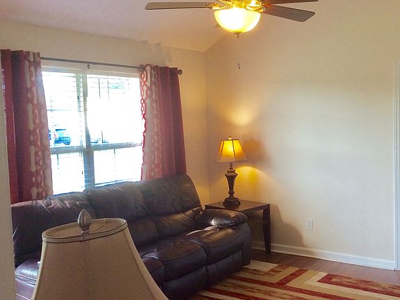 4th image of 2520 Chalice Dr
