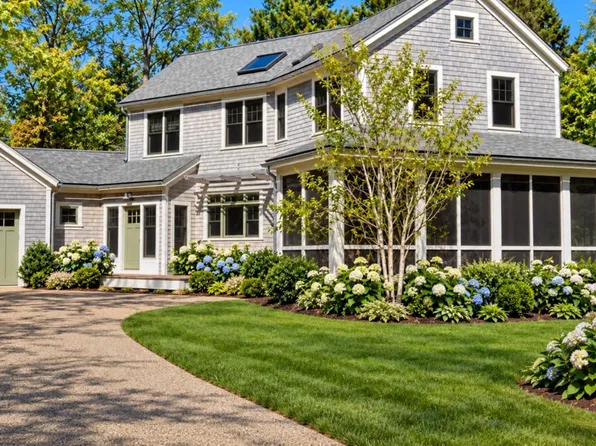 43 Lewis St, Marion, MA 02738
