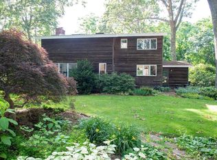 1045 Wagon Wheel Ln, Cutchogue, NY 11935