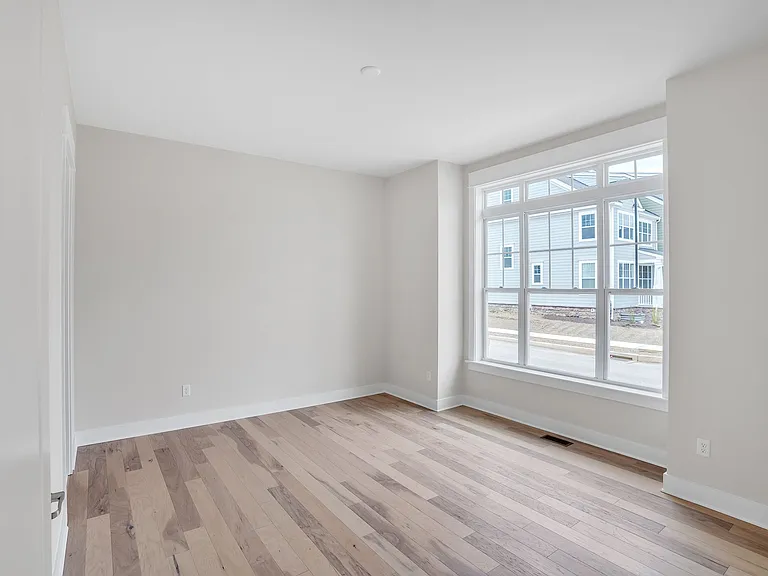 466 Major John Way — Photo 8