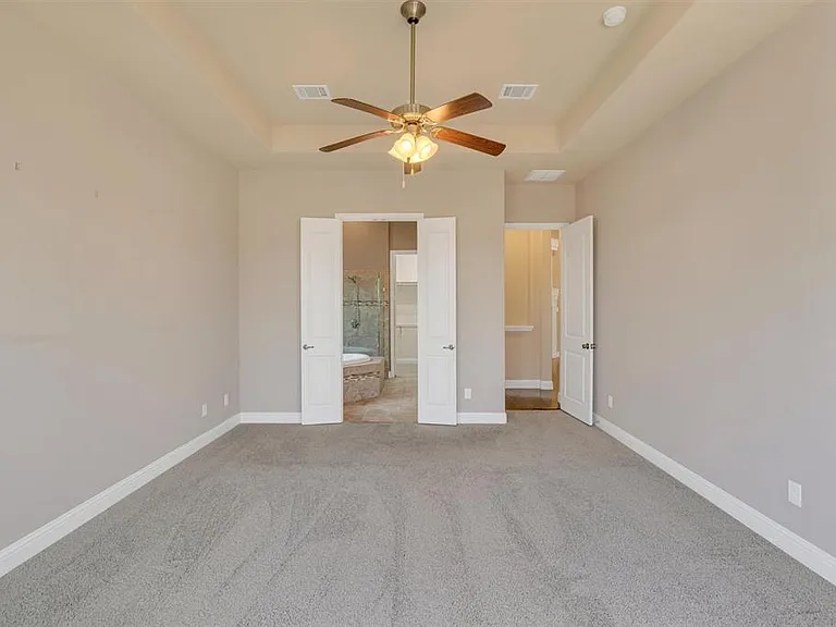 7336 Champagne Dr — Photo 19
