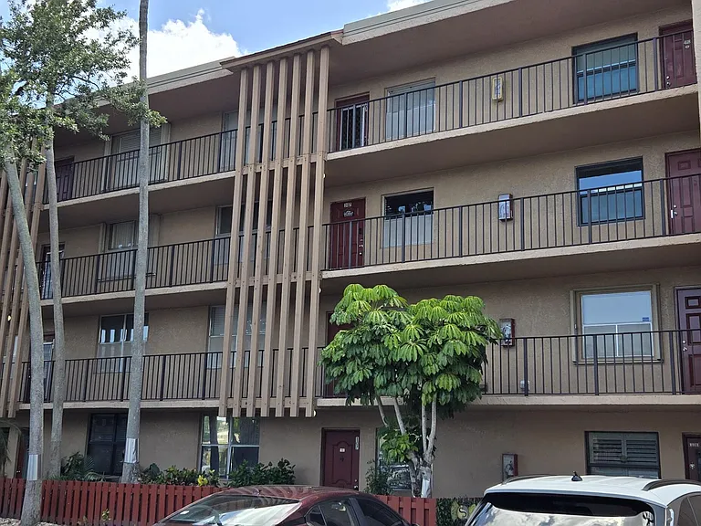 7300 Lake Circle Dr #107 — Photo 5