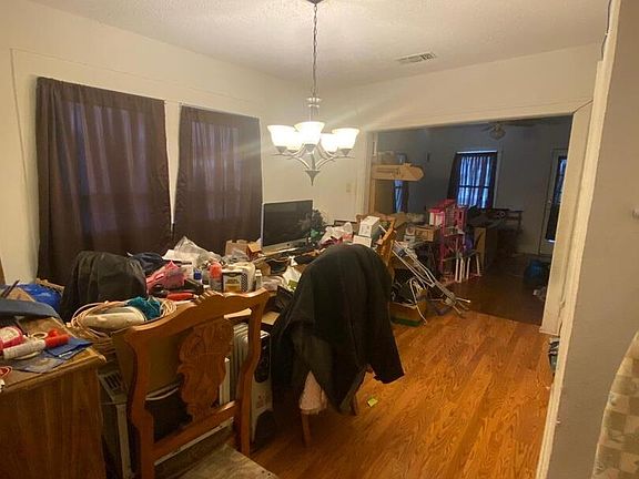 4th image of 334 BARRETT PL