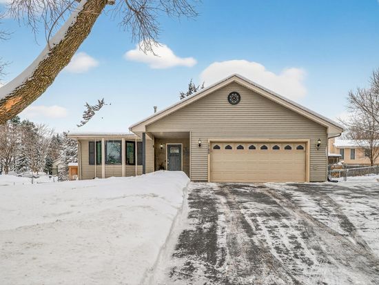 1785 131st Ln NW, Coon Rapids, MN 55448