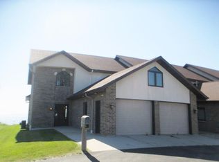 2412 10th St, Menominee, MI 49858