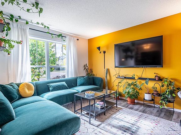 5th image of 5990 S Terwillegar Blvd NW