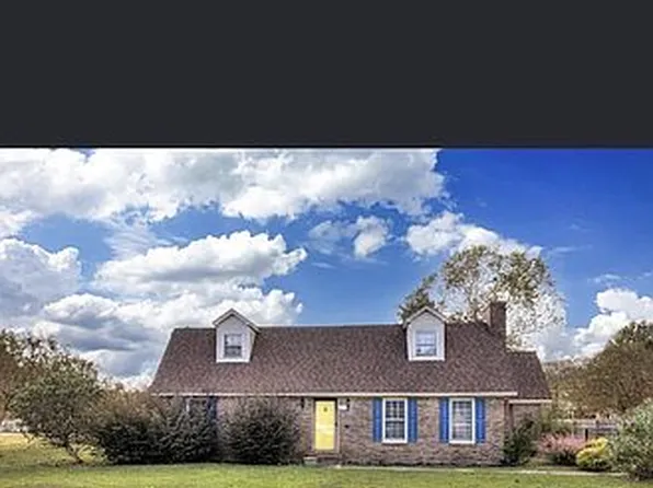 217 Roundup Dr, Bishopville, SC 29010