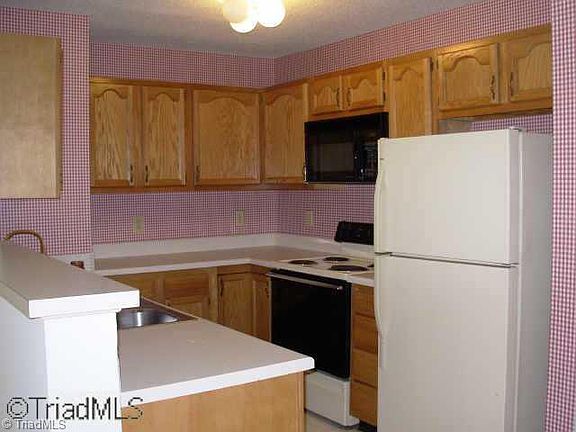 5th image of 5006 Lawndale Dr Unit F