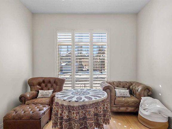 4th image of 385 S Discovery Ridge Blvd SW