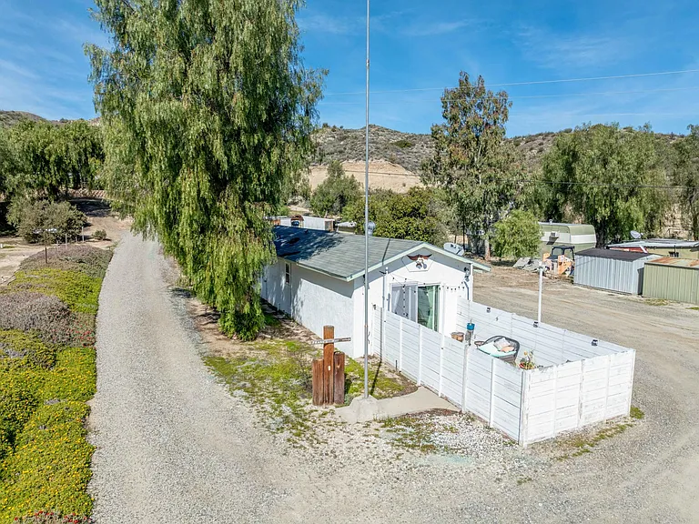 45491 Sage Rd — Photo 23