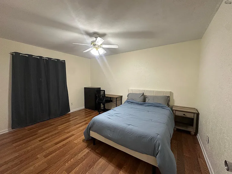 1610 Ridgemont Dr — Photo 11