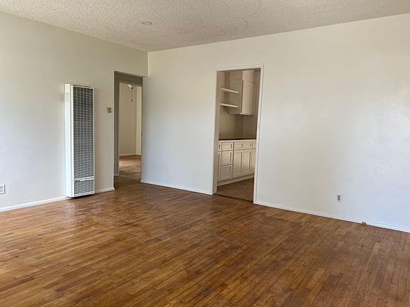 4th image of 2044 Trudie Dr
