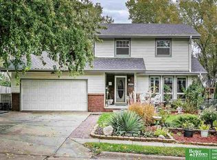 3216 Golden Blvd, Bellevue, NE 68123