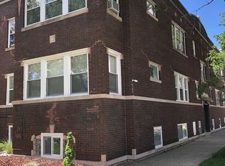 1300 S 59th Ave APT 1E, Cicero, IL 60804