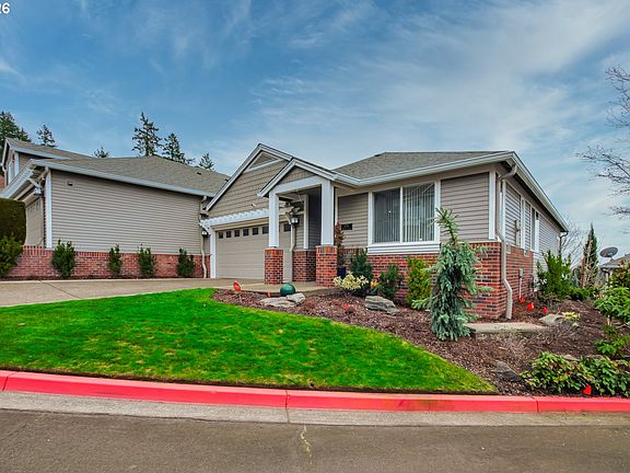 2nd image of 4728 Cambridge Ct