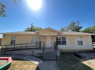 300 Avenue B, Moody, TX 76557