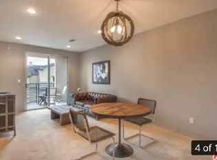 6400 Crescent Park E, Playa Vista, CA 90094