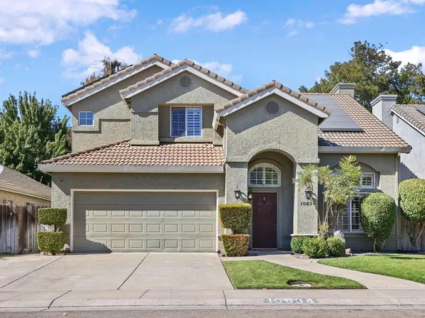 10834 Pleasant Valley Cir, Stockton, CA 95209