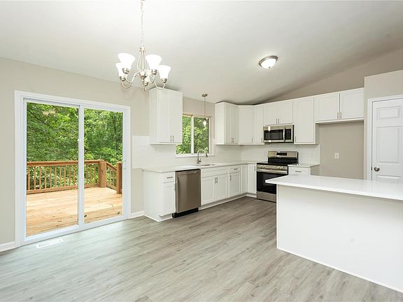 4th image of 21 Lewis And Clark Ln