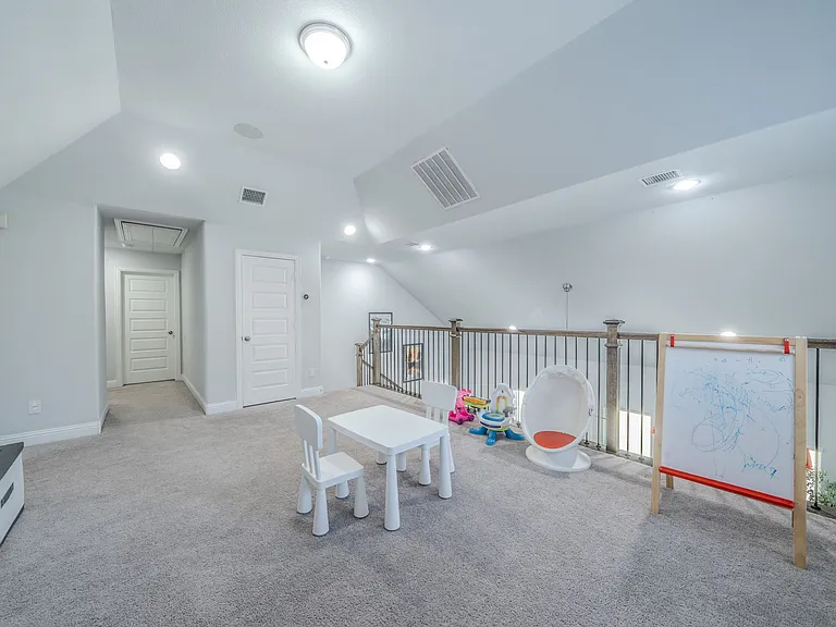 6132 Hightower St — Photo 11