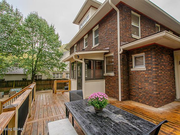 5th image of 2104 Lauderdale Rd