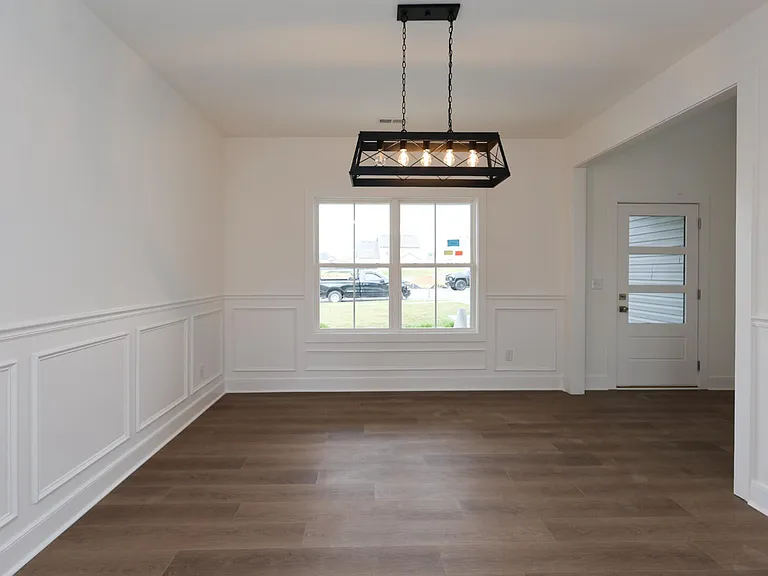 208 Skaggs Blvd — Photo 4