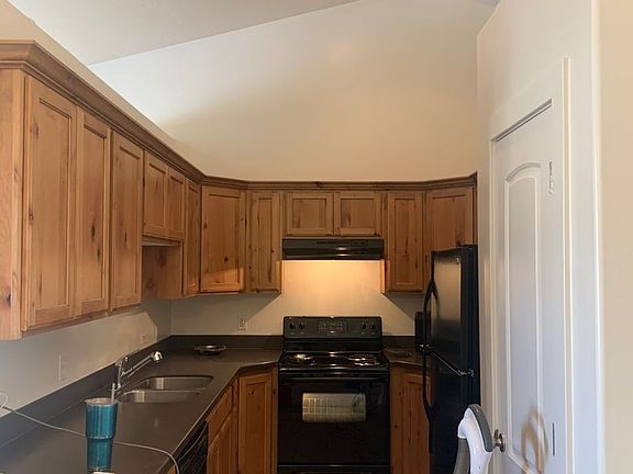 3rd image of 233 Crescent View Ln N #1165-220