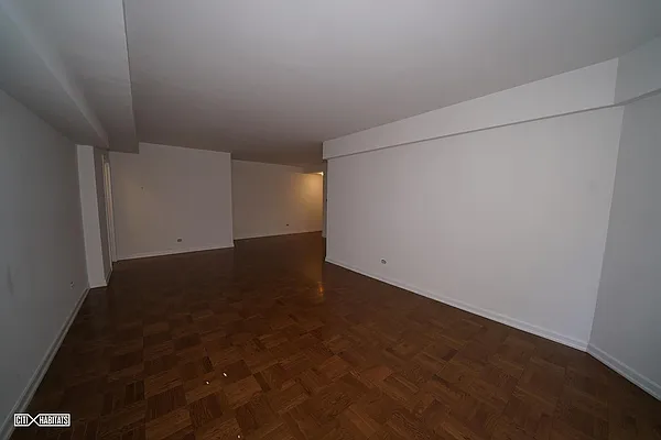 Rented by Citi Habitats | media 21