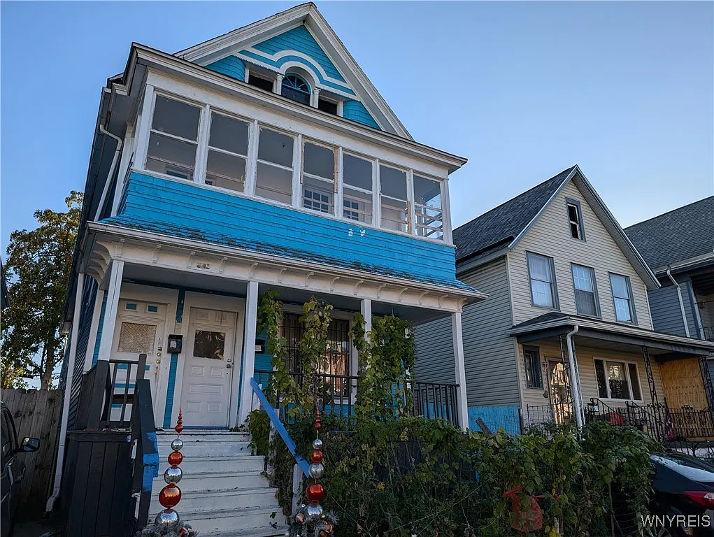 249 Auburn Ave photo 1