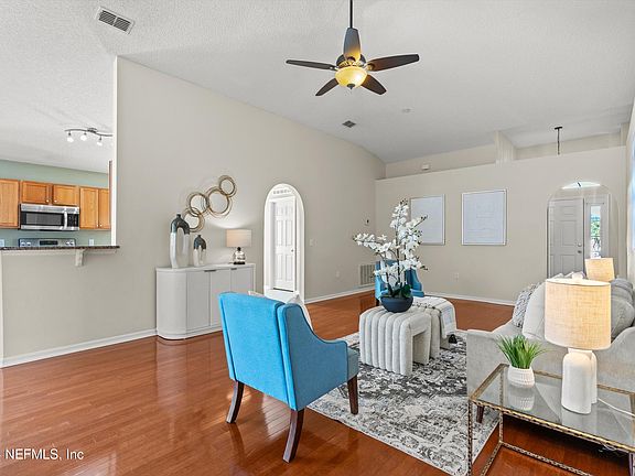 3rd image of 11074 PIERCE ARROW Court