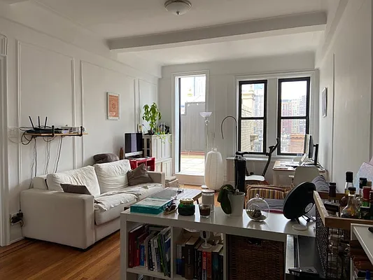 Rented by Digs Realty Group | media 4