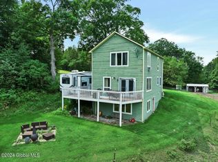 125 Gillespie Rd, Middle Granville, NY 12849