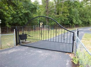 11374 Oxford Rd, Germantown, OH 45327