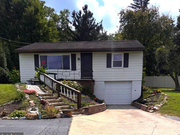 3968 Marietta Ave, Columbia, PA 17512