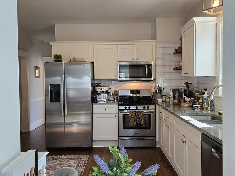 525 N Ridgeland Ave #2 — Photo 3