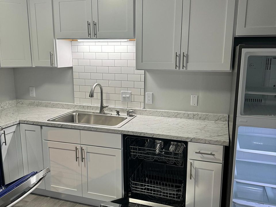 Boulevard West Apartments 3324 Frontgate Dr Greenville NC Zillow