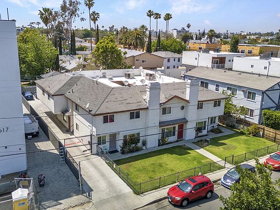 5621 Klump Ave, North Hollywood, CA 91601 | Zillow