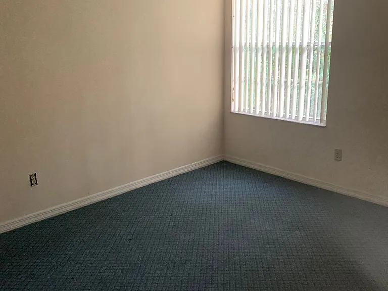 2719 N Poinciana Blvd #182 — Photo 9