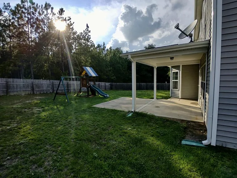 1525 Gallant Fox Ct — Photo 27