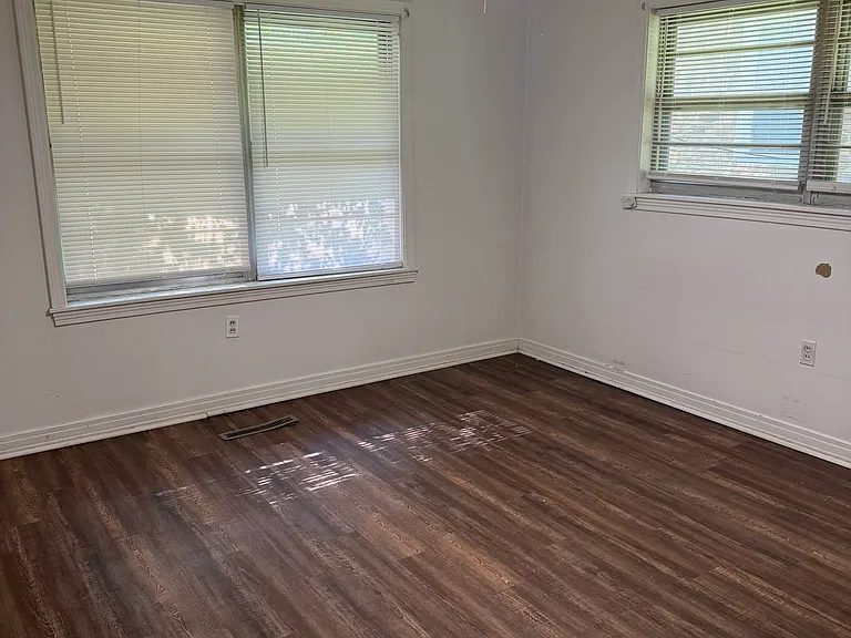 821 N Center St #821 — Photo 12