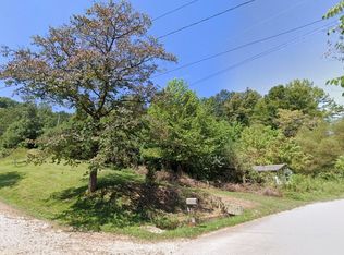 20 Barton Ln, Woodbine, KY 40771
