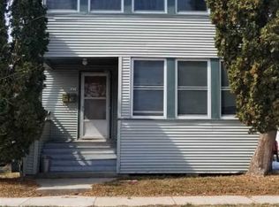687 Central St, Oshkosh, WI 54901